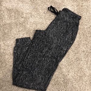 Lululemon Ready to Rulu Jogger